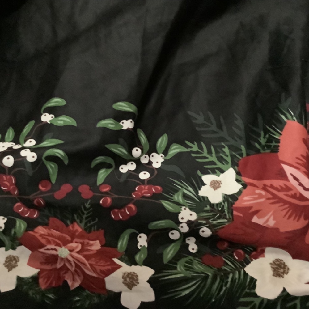 Collectif Lilith Festive Floral Swing Dress NWT - Picture 6 of 7